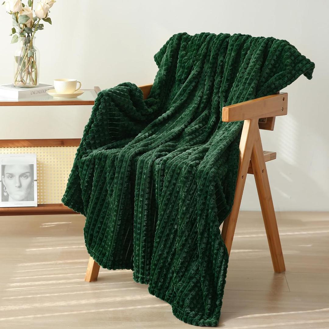 Dark Green Throw Blanket 50"70" Decorations Fleece Super Soft Plush Fuzzy Cozy Blanket with Square 3D Jacquard Grid Design Luxury Lightweight for Couch Sofa Chair
