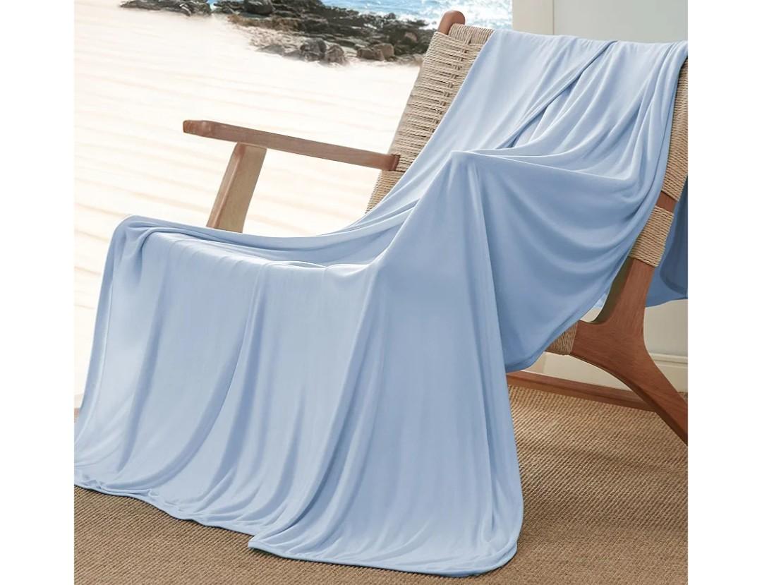 Bedsure Blue Cooling Blanket for Hot Sleepers - Summer Cold Throw Blanket for Bed, Arc-Chill Lightweight Summer Bedding, Cool Thin Ice Cold Cooled Throws with Rayon Derived from Bamboo, 50x70