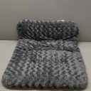 Amazon Basics Cat and Dog Bed and Crate Pad, Machine Washable, Indoor, 29 x 21 x 3 inches, Gray