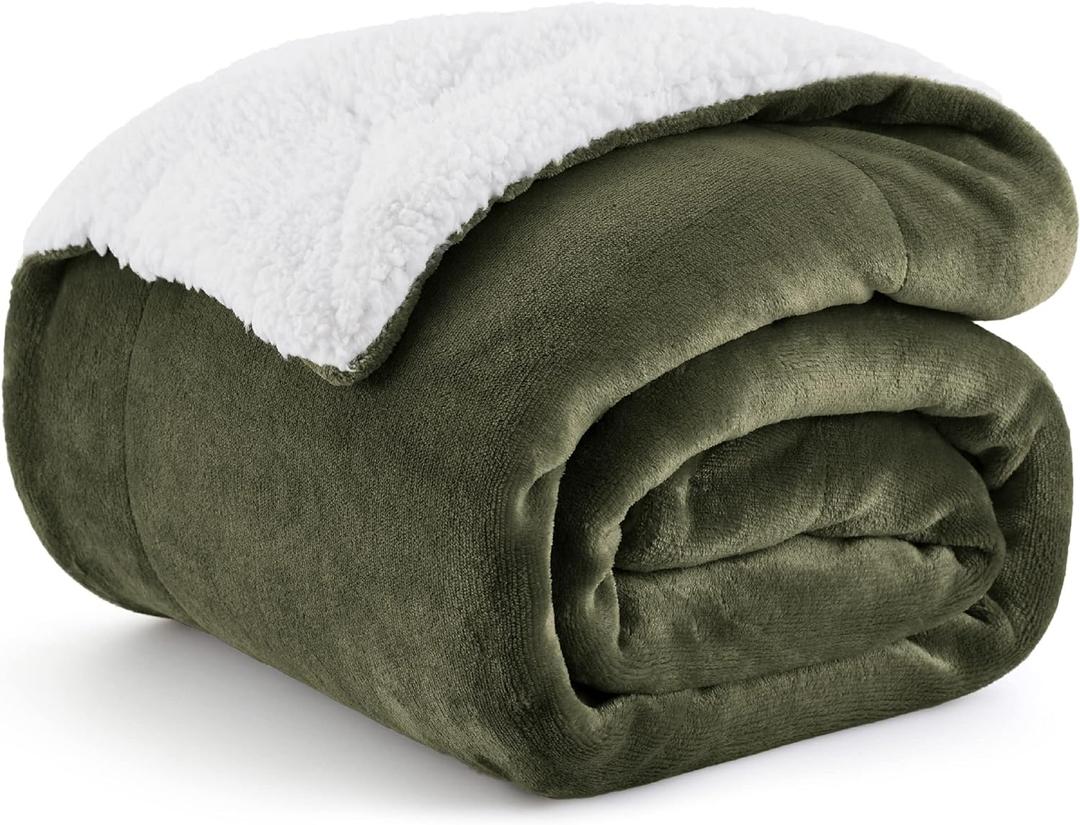 Bedsure GentleSoft Sherpa Fleece Throw Blanket for Couch, Non-Heated, Thick and Warm Throw for Women and Men, Soft Fuzzy Plush Blanket for Winter, Olive Green, 50x60 Inches