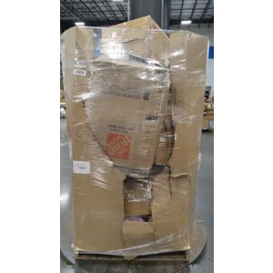 Pallet of salvage items