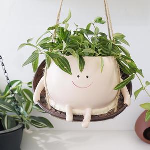 Smiley Face Hanging Planter Pots Cute Plant Pot for Plants, Funny Swinging Planters Succulents Live Planters Gift Idea for Mother Lover Christmas (Large)