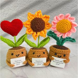 3PCS Cute Crochet Sunflower/Heart/Daisy Potted Plant,Crochet Flowers,Emotional Support Plants,Thank You For Helping Me Grow,Graduation,Gifts For Mother/Teacher,Home Dcor,Birthday,Office Desk Dcor
