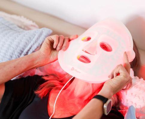 Lifepro LED Silicone Face Mask - LED Red Light Therapy Face Mask for Face and Neck - Portable Skin Care Device for at-Home Facials