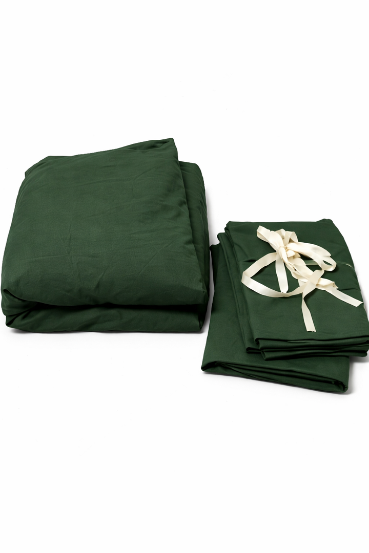 Beslinen Set, Pillowcases 30x20, Duvet cover 138x144, Green