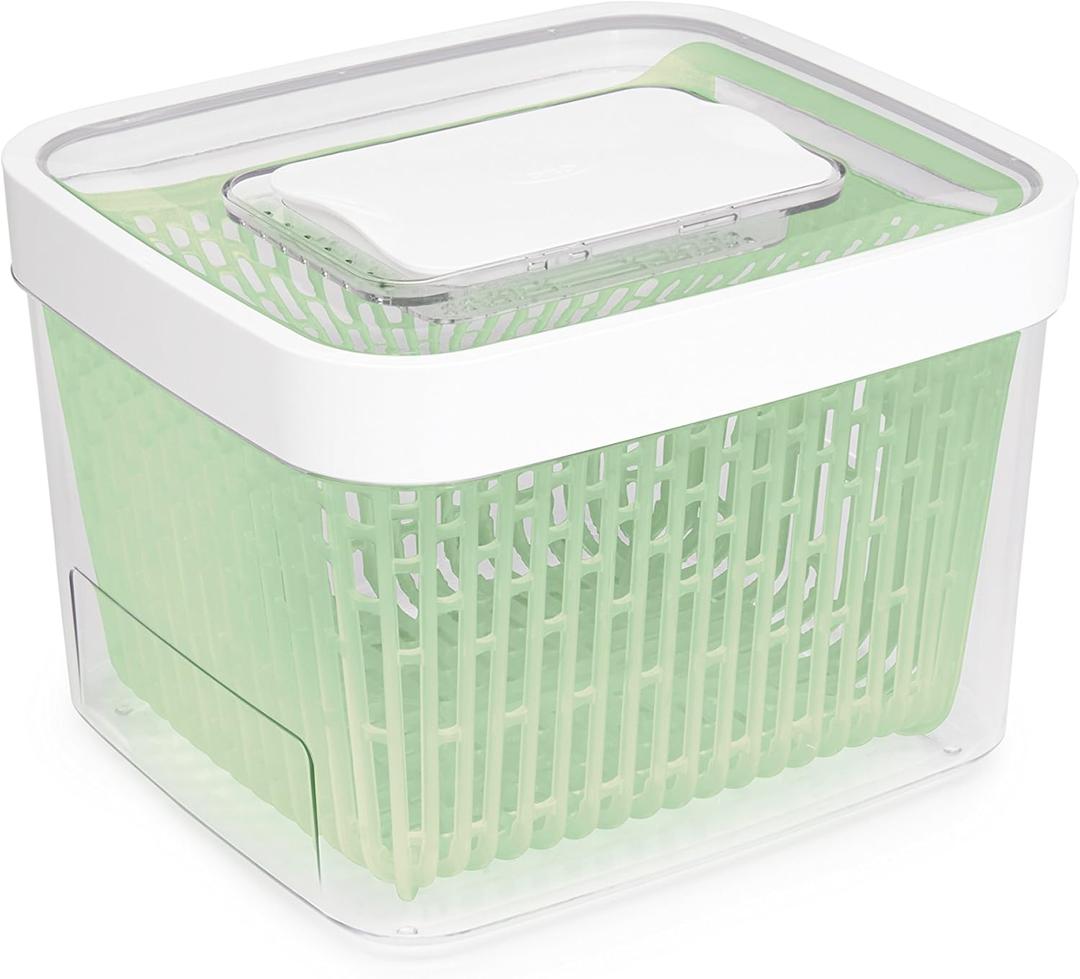 OXO Good Grips GreenSaver Produce Keeper - 4.3 Qt,White (Medium - 4.3 QT)