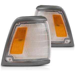 For 1992-1995 Toyota Pickup 2WD DLX/SR5 Front Parking Light Driver and Passenger Side Pair For TO2520126