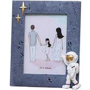 Astronaut Resin Photo Frame Picture Frame for Table Display Ornament Decoration