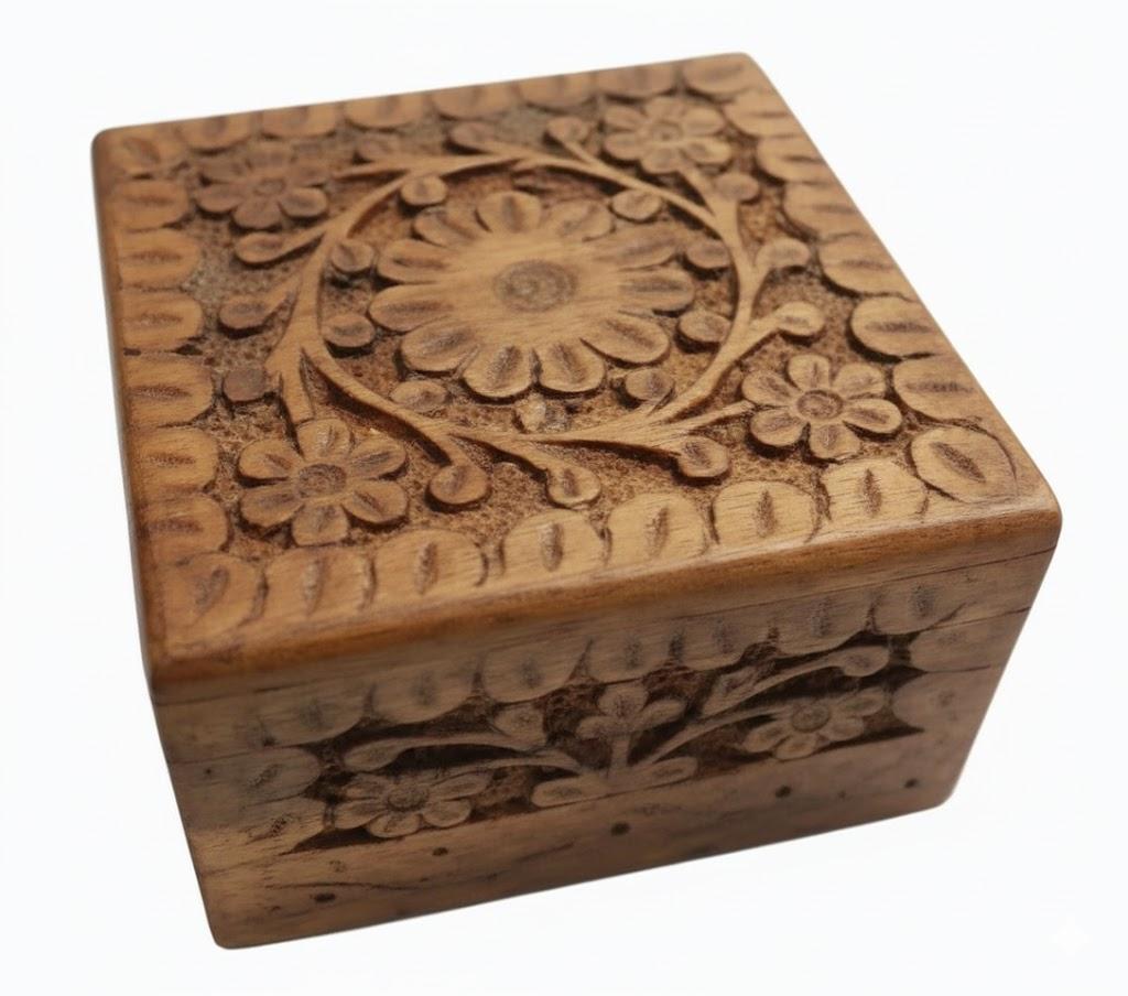 Vintage Carved Wood India Ornate Floral Hinged Box with Inlay Detail 3.75”