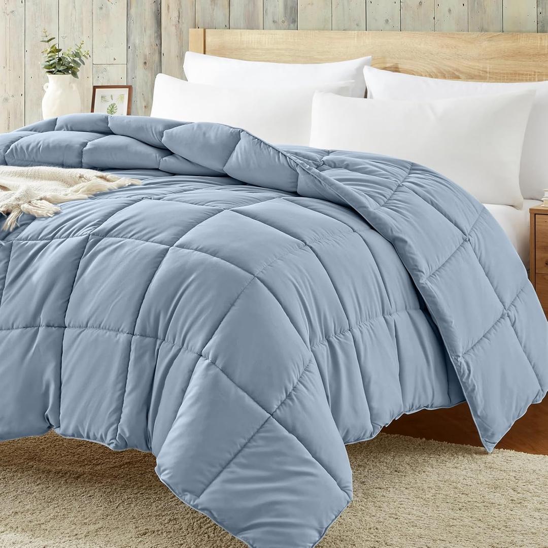 Homelike Moment Comforter King Size - Blue Duvet Insert Down Alternative Bed King Comforter, Lightweight Bedding Comforters Quilted Soft All Season Blue