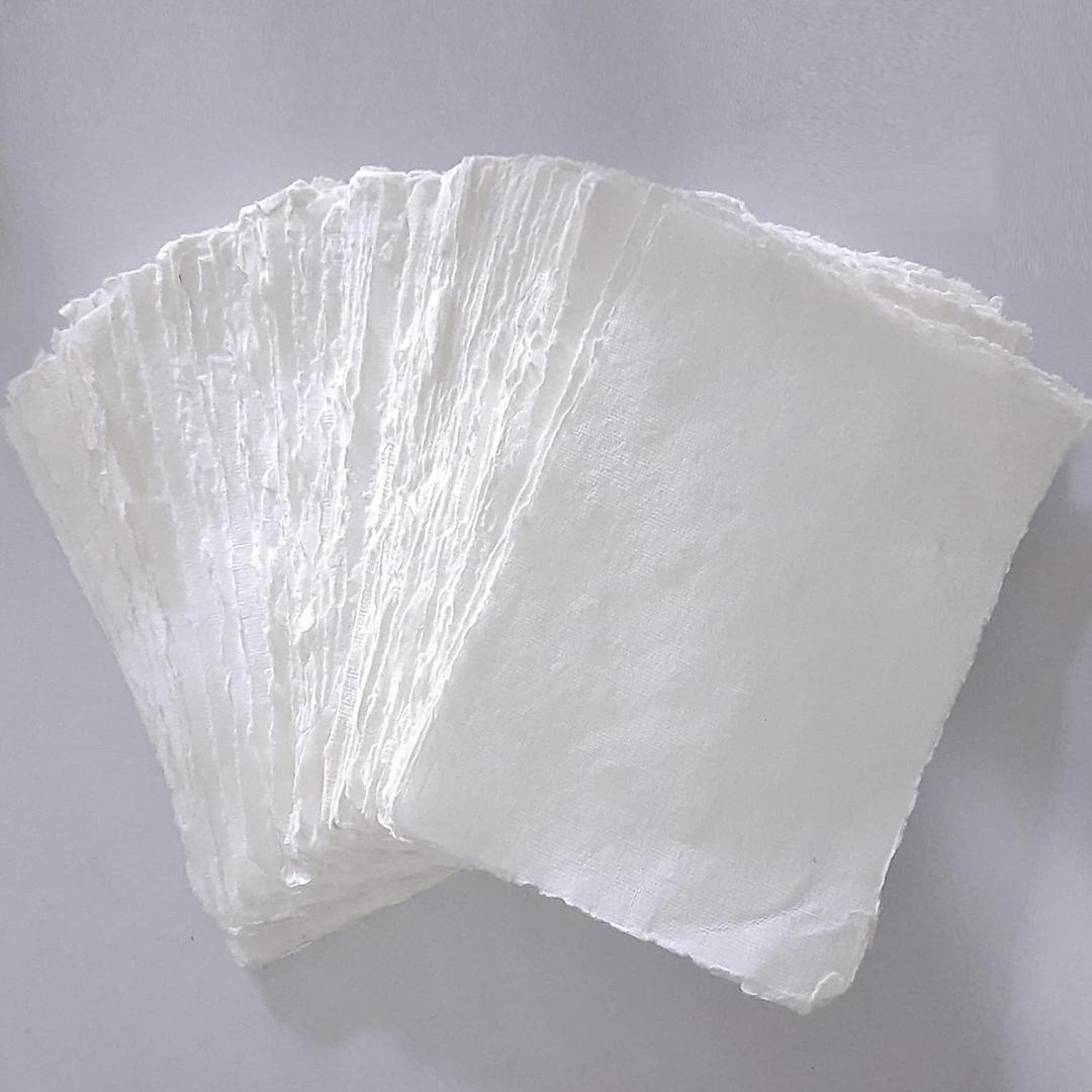 E-Tailor Handmade Paper Mixed Media Deckle Edge Blank Loose Leaf for Watercolor, Writers, Invitations, Crafts Package of 50-Thick 150 GSM-Ivory White (3x5)