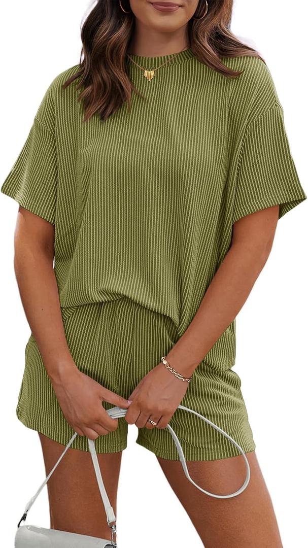 RUBZOOF Women's 2 Piece Sets Short Sleeve Outfits Ribbed Textured Knit Lounge Shorts Set Oversized Tracksuit Matching Sets (M)