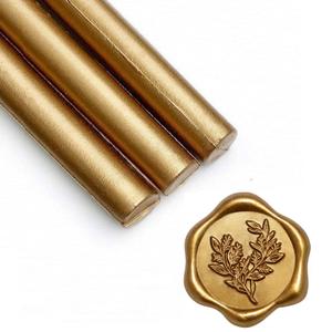 UNIQOOO Mailable Glue Gun Sealing Wax Sticks for Wax Seal Stamp - Metallic Antique Gold, Great for Wedding Invitations, Cards Envelopes, Snail Mails, Wine Packages, Christmas Gift Ideas, Pack of 8