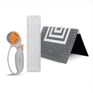 Fiskars Rotary Cutter 3-Piece Set - 45mm Blade Rotary Cutter for Fabric, Self Healing Cutting Mat, and Sewing Ruler - Craft Supplies - White/Gray (25"L x 19"W)