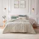 Intelligent Design Twin Duvet Cover Set, Velvet Twin Duvet Set, Luxury Diamond Quilting, Lustrous Duvet Cover, Fluffy Duvet Cover, Decor Pillow & 1 Sham, 3 Pieces, Felicia Twin/Twin XL, Champagne