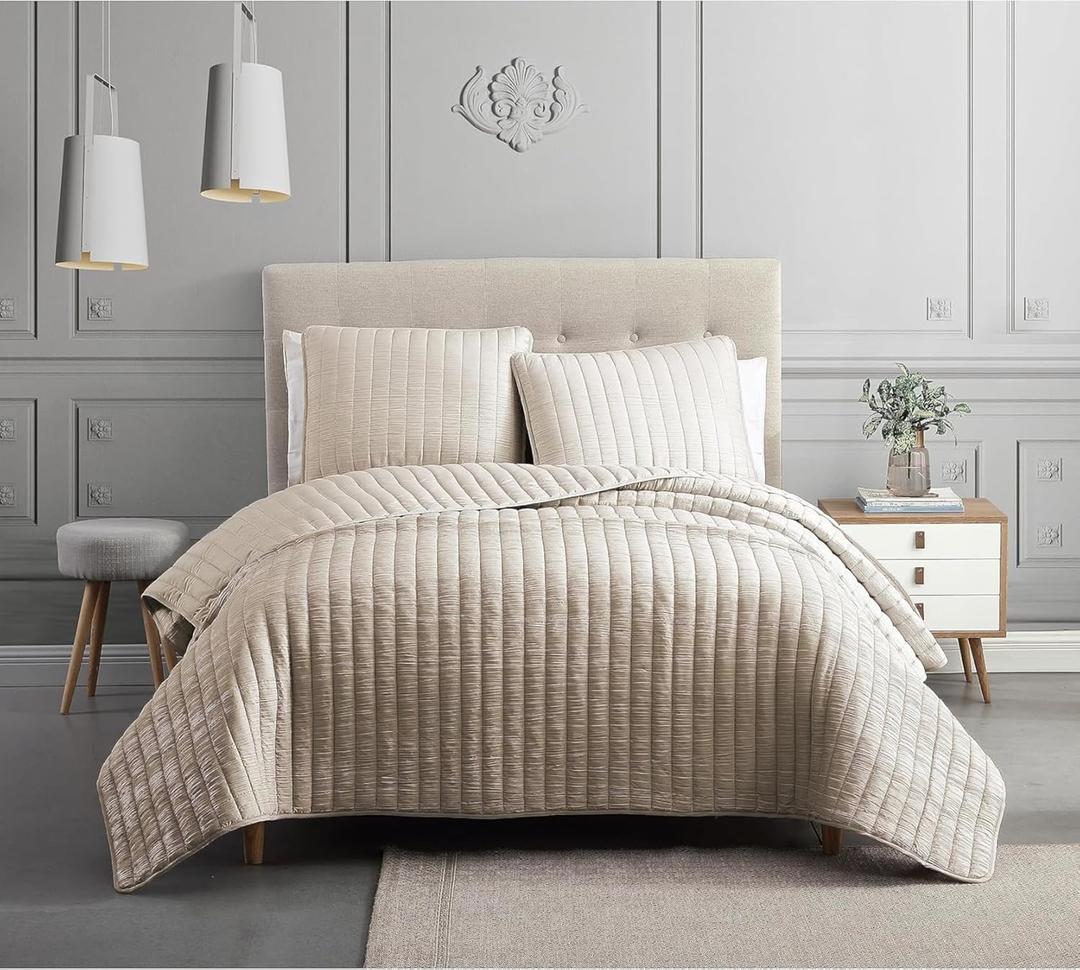 Riverbrook Home Moonstone 3-Piece Coverlet Collection Quilt Set, King, Tan