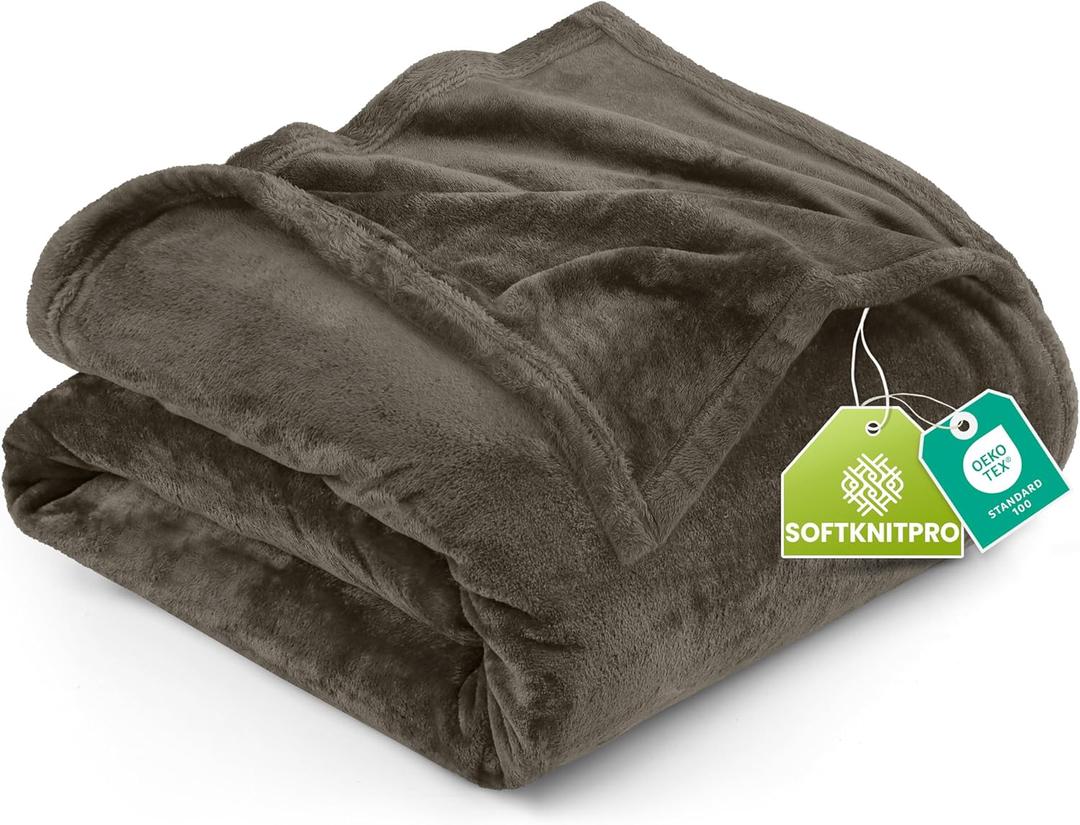 Utopia Bedding Fleece Blanket Queen Size Brown 300GSM Luxury Fuzzy Soft Anti-Static Microfiber Bed Blanket (90x90 Inch)