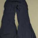 YEOREO CoreFlex Flare Leggings with Pockets for Women Scrunch Workout Leggings Butt Lifting Gym Yoga Pants (Large, Navy Blue)