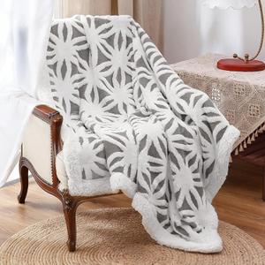 LOMAO Sherpa Fleece Blanket Fuzzy Soft Bed Blanket Dual Sided Throw Blanket fit Couch Sofa (Grey,51x63)