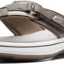 Clarks Women's Breeze Sea Flip-Flop (10)