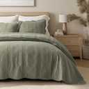 EVERGRACEHOME Cotton Scallop Quilt Set, King Size 3 Piece Set – Oversized Lightweight Bedspread with 2 Shams, Soft Prewashed Matelasse Coverlet for Cozy and Elegant Bedding, Olive Green