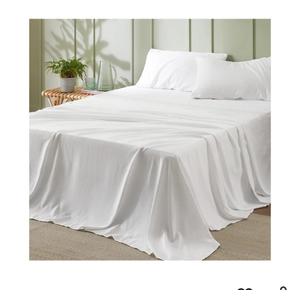 Bedsure Queen Sheet Set - 4 Pieces Soft Queen Size Sheets - Breathable & Cooling - Hotel Luxury - Easy Care Polyester Microfiber Bedding for Women, Men, Bright White