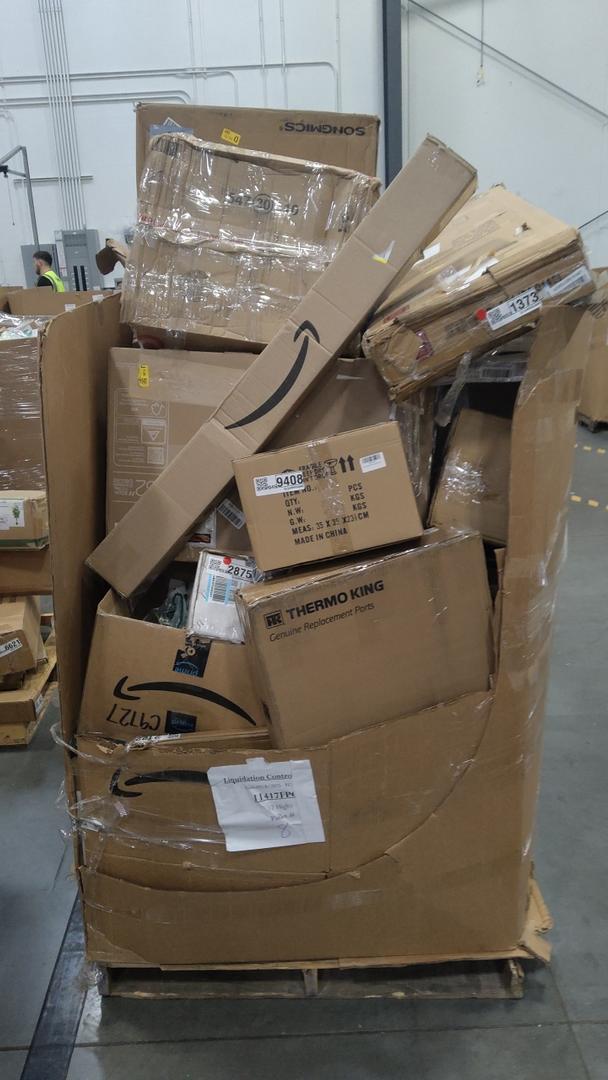 Pallet of Salvage Items