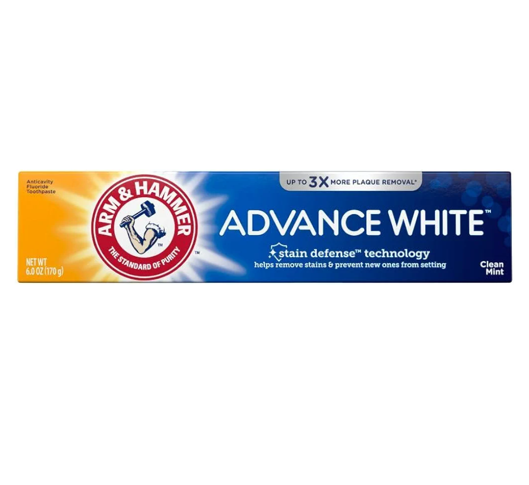 ARM & HAMMER Advance White Toothpaste, Teeth Whitening Baking Soda Toothpaste with Stain Defense Technology and Fluoride, Clean Mint Flavor, 6.0 Oz (1 Pack)