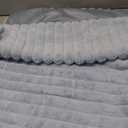 2 Pack 22x22 Pillow Cover Velvet Pillow Covers, Faux Fur Square Throw Pillow Covers for Living Room Decorations Throw Pillow Case, Throw Pillow Cover Cushion Cover for Sofa Bedroom Car, Light Blue