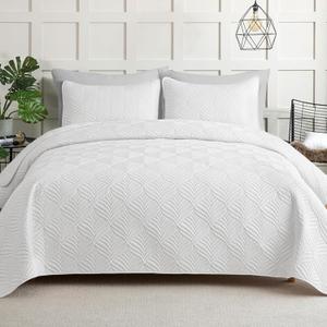 Whale Flotilla Elegant Extra Soft California King Size Quilt Set, 3-Piece Lightweight Cal King Quilt Bedding Sets Oversized Bedspread Coverlet for All Seasons, White