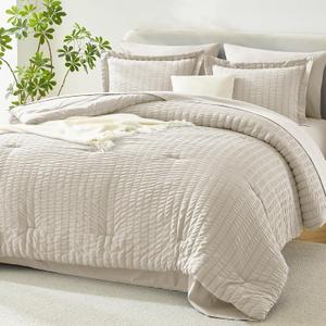 Himeet Queen Comforter Set - 7 Pieces Seersucker Bed in a Bag Queen Size, Luxury Boho Comforter Set with Sheets for All Season, Bed Set with Comforter, Sheets, Pillowcases & Shams, Beige