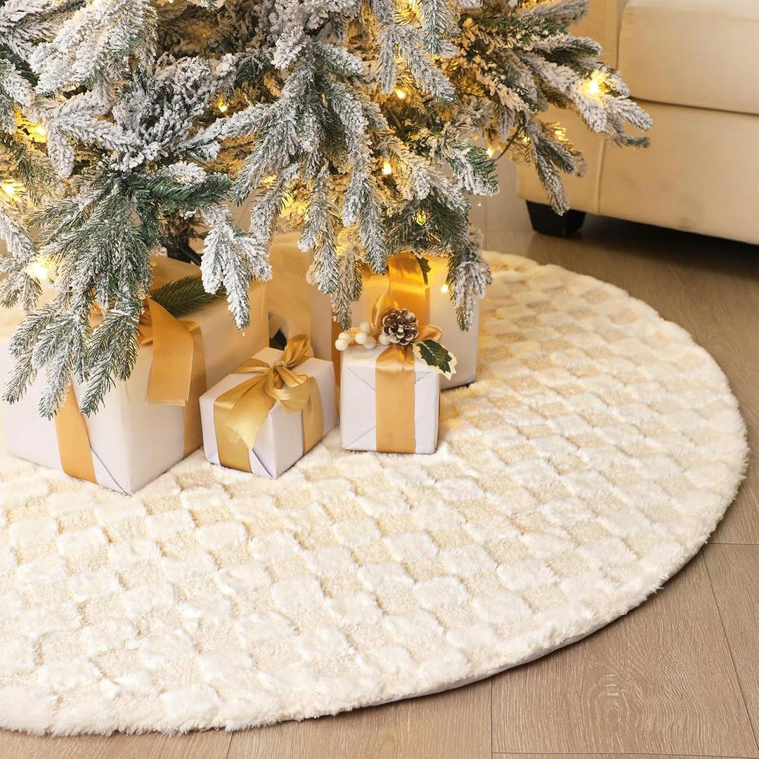 Sosation Christmas Tree Skirt 48 Inches White Checkered Faux Fur Rabbit Tree Skirt Soft Holiday Indoor Outdoor Decor for Merry Christmas Party Decorations