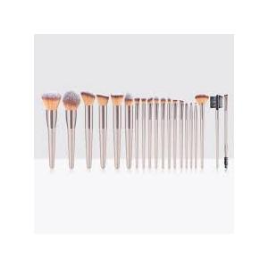 Brush Set 18 Pcs Premium Synthetic Foundation Powder Concealers Eye shadows Blush Makeup Brushes with black case