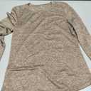Women's Lightweight Long-Sleeve Crewneck T-Shirt, Soft Heathered Casual Pullover Top for Everyday Wear and Layering S