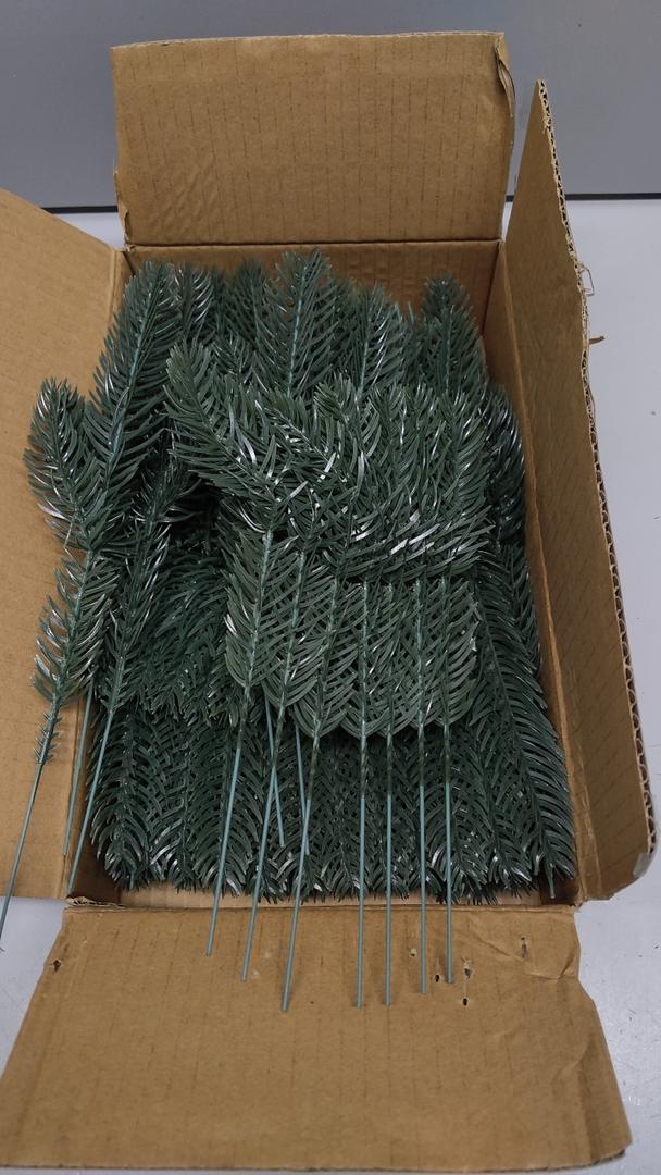 50 Pcs Artificial Green Pine Needle