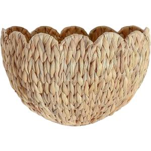 Scalloped Hanging Wicker Baskets for Wall, Scalloped Home Decor, Hanging Woven Rattan Wall Basket for Flowers Front Door Bathroom Storage (Water Hyacinth-1PC)