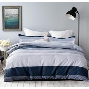 SLEEPBELLA Comforter Queen Size, 600 Thread Count Cotton White and Navy Striped Patchwork Reversible Pattern Reversible Blue Comforter Set, Down Alternative Bedding Set 3Pcs (Queen, Blue Patchwork)