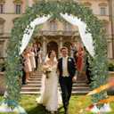 HUZIYAHAN Eucalyptus Garland Faux Silk Leaf Silver Dollar Artificial Greenery Fake Eucalyptus Leaves Garlands for Table Wedding Party Indoor Outdoor Arch Wall Mantle Room Home Decoration (1, 5.5 FT)