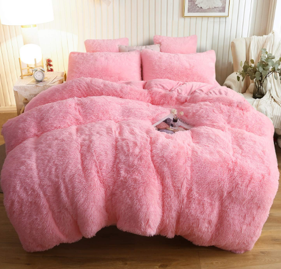 XeGe Plush Shaggy Duvet Cover Set, Luxury Ultra Soft Crystal Velvet Fluffy Bedding Sets 3 Pieces(1 Furry Faux Fur Comforter Cover + 2 Fuzzy Faux Fur Pillow Cases), Zipper Closur (King, Light Pink) 
