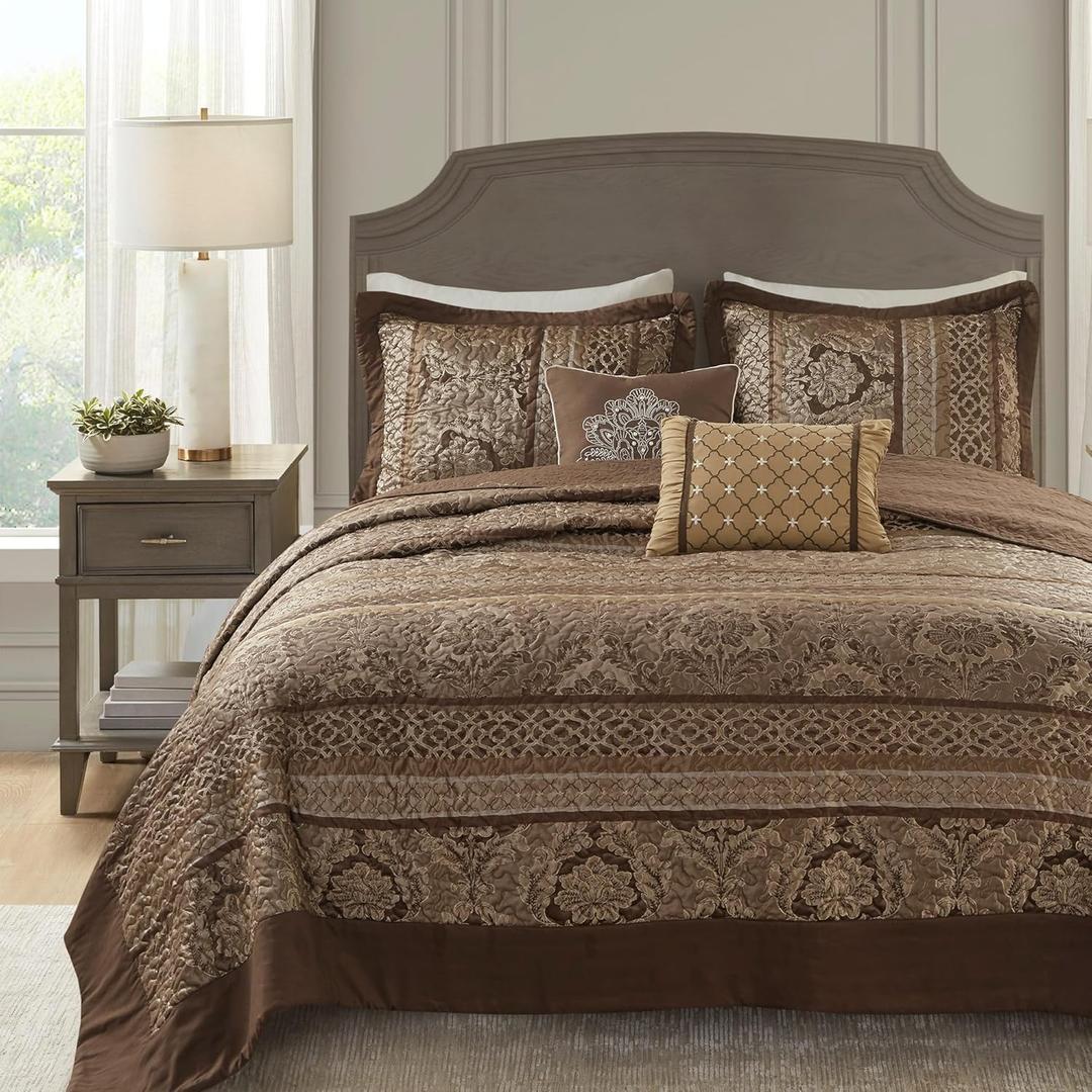 Madison Park Bellagio Reversible Quilted Bedspread Set, Solid Reverse Summer Breathable, Lightweight All Season Bedding Layer, Matching Shams, Bedspread King(120"x118"), Brown 5 Piece