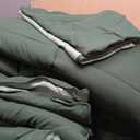 HIG 3pc Green Queen Size Comforter Set - All Season Reversible Down Alternative Bedding Comforter Set - Quilted Duvet Insert with Corner Tabs - Box Stitched Blanket - Breathable, Soft, Fluffy
