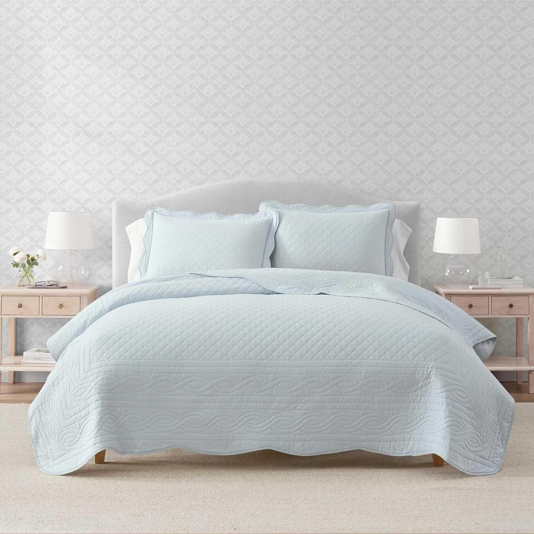Martha Stewart - Queen Quilt Set with Shams, Cotton Percale