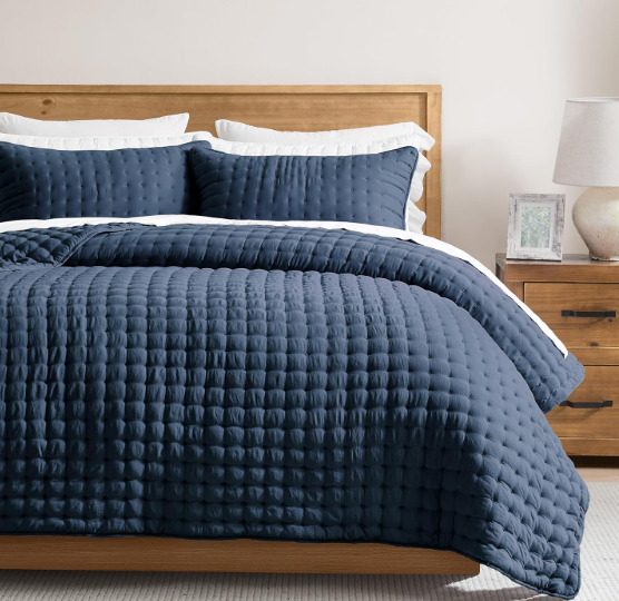 WDCOZY Navy Blue Twin Size Quilt Bedding Sets with Pillow Sham, Lightweight Soft Bedspread Coverlet, Quilted Blanket Thin Comforter Bed Cover, All Season Summer Spring, 2 Pieces, 68x90 inches