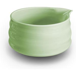 AIYICIII Ceramic Matcha Bowl with Spout 500ml / 17oz, Japanese Chawan for Whisking & Pouring, Handmade Matcha Tea Bowl for Green Tea Ceremony & Daily Use (Matcha Green)