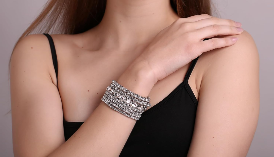 7PCS Crystal Stretch Bracelets for Women, Bridal Wedding Stackable Layered Rhinestone Bracelets Set Evening Party Jewelry