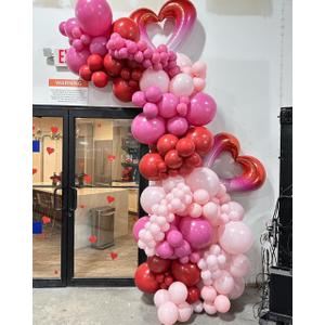 Valentines Day Gradient Heart Balloon Garland Arch Kit, 156pcs Red Pink Balloons with Large Size Gradient Heart Foil Balloons for Valentines Day Decoration Wedding Engagement Party Supplies