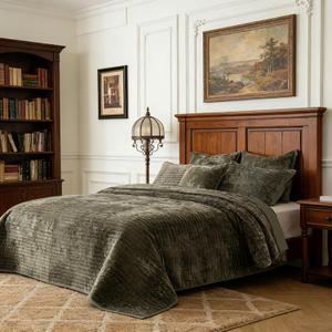 3 Pieces Luxurious Velvet Oversized King Quilt Bedding Set 120x128 Striped Bedspread Coverlet Quilted Set with 2 Pillow Shams 20x36 Ultra Soft Comforter for All Season, Army Green | Luxury Cozy, Pet Friendly, Breathable, no pilling, for sensitive skin, Soft Microfiber