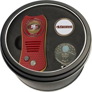 Team Golf NFL Gift Set Switchblade Divot Tool, Cap Clip, & 2 Double-Sided Enamel Ball Markers, Patented Design, Less Damage to Greens, Switchblade Mechanism (One Size, Multi Team Color)