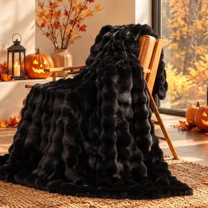 Cozy Bliss Bubble Faux Fur Throw Blanket for Couch, Black, 50"x60"