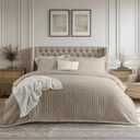 Bedsure King Size Quilt Bedspread, Lightweight Comforter, Taupe Coverlet